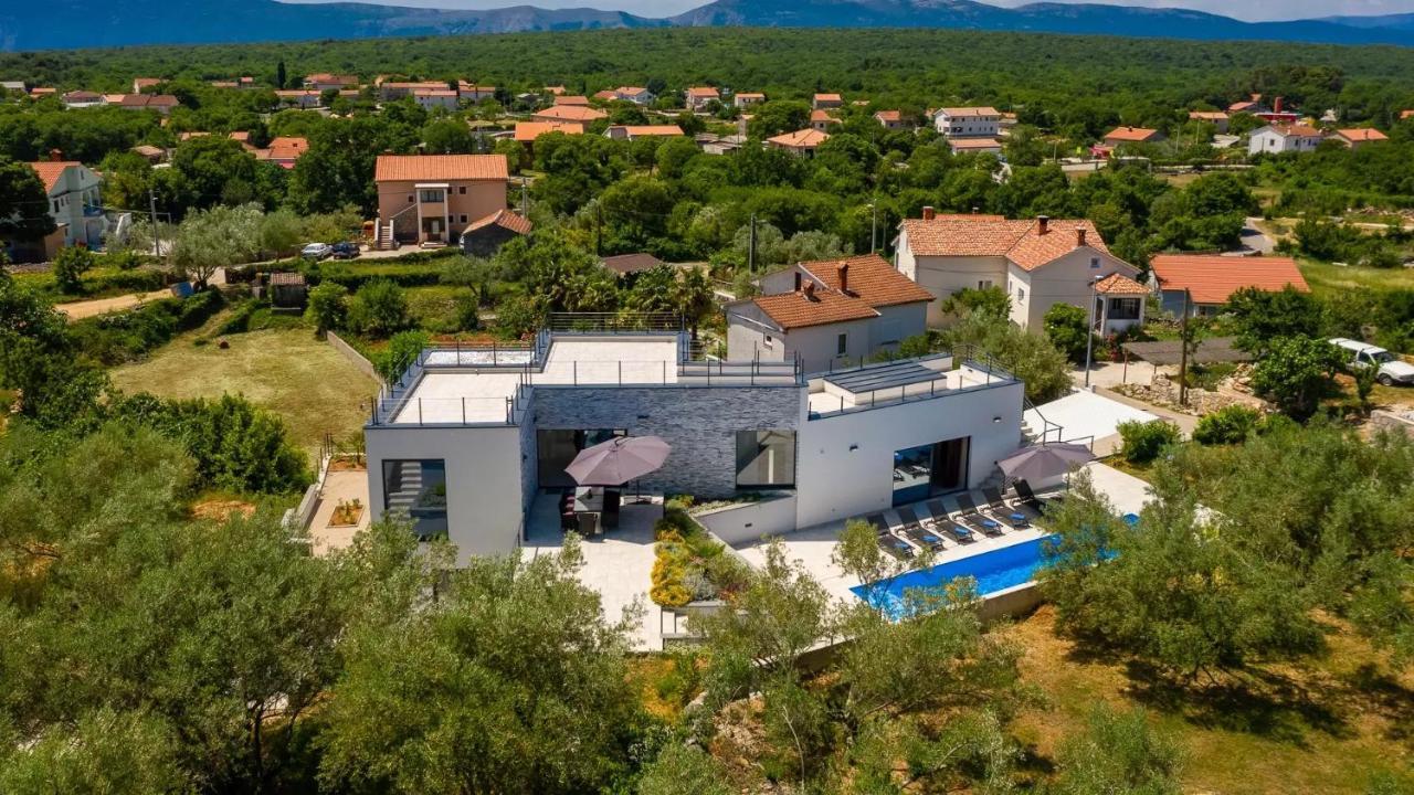 Luxury Villa Subventus Bajcici Exterior foto